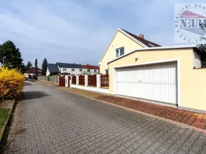 Prodej rodinného domu, Praha - Kbely, Benecká, 180 m2
