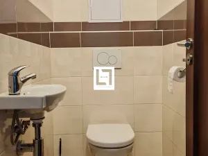 Pronájem bytu 2+kk, Olomouc, Novosadský dvůr, 58 m2