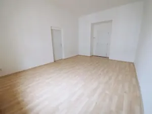 Pronájem bytu 2+1, Praha - Libeň, Zenklova, 74 m2