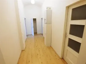 Pronájem bytu 2+1, Praha - Libeň, Zenklova, 74 m2