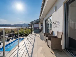 Prodej vily, Králův Dvůr, Na Vinohradech, 140 m2