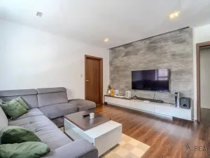 Pronájem bytu 2+kk, Ostrava, Matěje Kopeckého, 62 m2