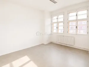 Pronájem kanceláře, Kroměříž, 51 m2