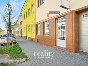 Pronájem kanceláře, Znojmo, Jarošova, 30 m2