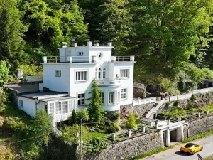 Prodej vily, Chocerady, 340 m2