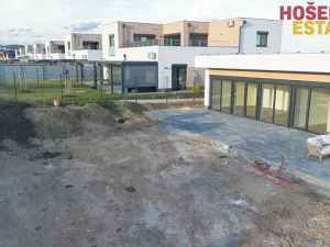 Prodej rodinného domu, Holubice, 197 m2