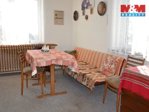 Prodej rodinného domu, Vestec, 349 m2