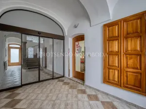 Prodej činžovního domu, Jihlava, Komenského, 438 m2