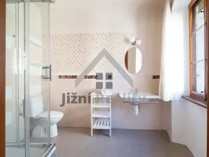 Prodej rodinného domu, Rožmberk nad Vltavou, 198 m2