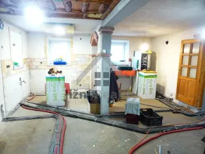 Prodej rodinného domu, Vyšší Brod, 500 m2