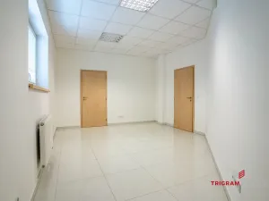 Pronájem komerční, Hradec Králové - Slezské Předměstí, Víta Nejedlého, 300 m2