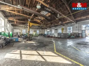 Prodej výrobních prostor, Česká Lípa, Dubická, 1182 m2