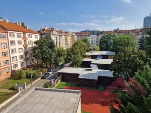 Pronájem bytu 1+kk, Praha - Nusle, Sevřená, 26 m2