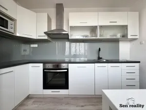 Prodej bytu 2+1, Pardubice, Luďka Matury, 62 m2