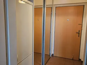 Pronájem bytu 1+kk, Praha - Stodůlky, Sluneční náměstí, 40 m2