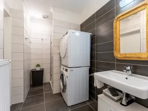 Prodej kanceláře, Holubice, 63 m2