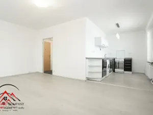 Pronájem bytu 2+kk, Krnov, SPC F, 61 m2