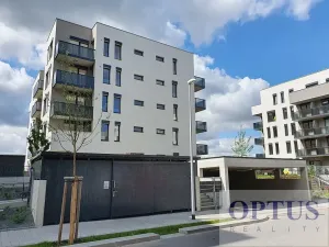 Pronájem bytu 3+kk, Praha - Hloubětín, Waltariho, 73 m2