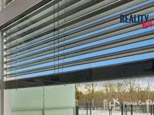 Pronájem bytu 1+kk, Brno, třída Generála Píky, 42 m2