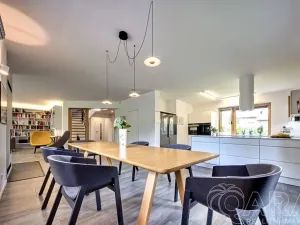 Prodej rodinného domu, Babice, Lomená, 293 m2