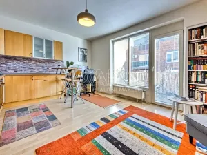 Pronájem bytu 1+kk, Praha - Uhříněves, Karla Zicha, 33 m2