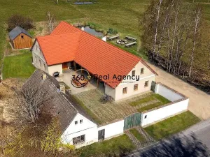 Prodej rodinného domu, Hranice, 346 m2