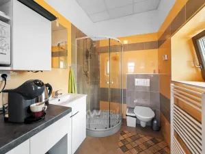 Prodej rodinného domu, Jesenice, Budějovická, 340 m2