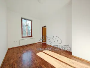 Pronájem bytu 2+1, České Budějovice, 54 m2