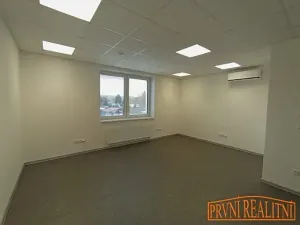 Pronájem kanceláře, Uherský Brod, Vazová, 20 m2