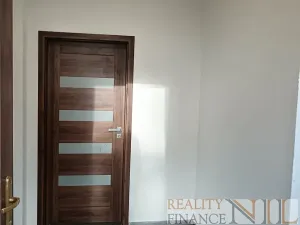 Pronájem rodinného domu, Hradec, 121 m2