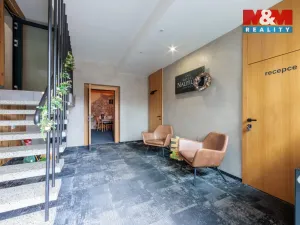 Prodej ubytování, Chodov, Poděbradova, 2700 m2