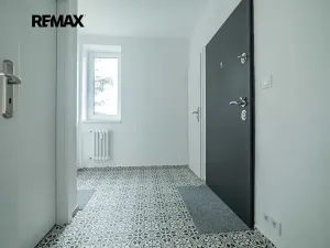 Pronájem bytu 2+kk, Jindřichův Hradec, Tovární, 61 m2