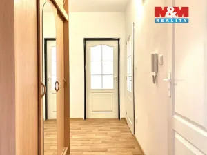 Pronájem bytu 2+1, Jindřichův Hradec - Jindřichův Hradec III, sídliště Vajgar, 58 m2