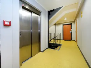 Pronájem bytu 3+kk, Praha - Libeň, Rozšířená, 72 m2