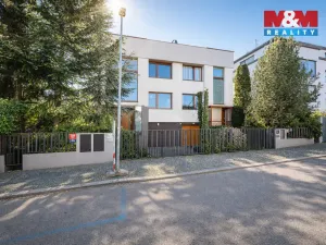 Prodej rodinného domu, Praha, U páté baterie, 167 m2