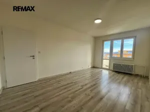 Pronájem bytu 3+1, Kadaň, Chomutovská, 70 m2