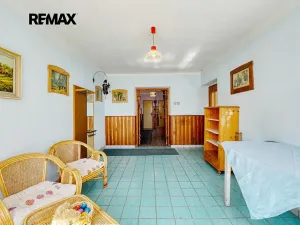 Prodej rodinného domu, Toužim, 270 m2