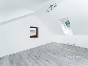 Pronájem bytu 2+kk, Libčice nad Vltavou, Letecká, 67 m2