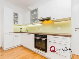 Pronájem bytu 2+kk, Praha - Hlubočepy, Devonská, 53 m2