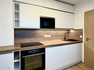 Pronájem bytu 2+1, Praha - Vršovice, Turkmenská, 51 m2