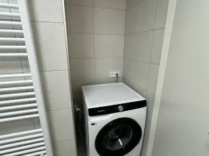 Pronájem bytu 2+kk, Praha - Karlín, Sokolova, 67 m2