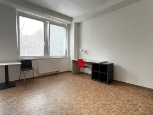 Pronájem bytu 1+kk, Praha - Smíchov, Křížová, 35 m2