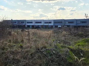 Dražba komerčního pozemku, Praha - Ďáblice, Červenomlýnská, 3900 m2