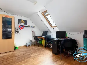 Prodej rodinného domu, Opava, Slezská, 275 m2