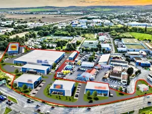 Prodej výrobních prostor, Brno, Hněvkovského, 5000 m2