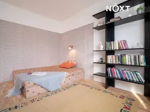 Prodej bytu 2+1, Jindřichův Hradec, Tovární, 73 m2