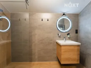 Prodej apartmánu, Staré Město, Sportovní, 197 m2