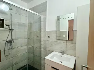 Pronájem bytu 2+1, Králův Dvůr, Jungmannova, 55 m2