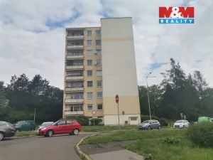 Pronájem bytu 1+kk, Ústí nad Labem - Krásné Březno, Obvodová, 32 m2