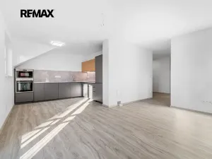 Pronájem bytu 4+kk, Vochov, 80 m2
